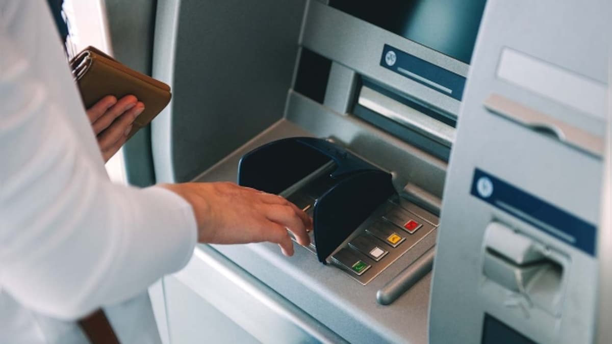 Man gets stuck behind ATM during theft attempt in Tamil Nadu, gets rescued by police