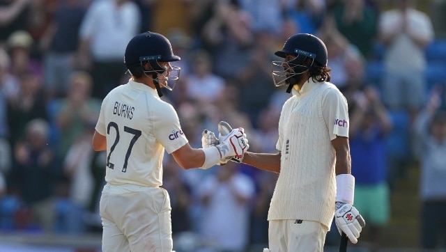 Hameed’s opening partner, Rory Burns scored 125 runs, a knock studded with five fours and a maximum. The duo shared a solid 120-run opening partnership and will resume proceedings on Day 2 for the hosts. AP 