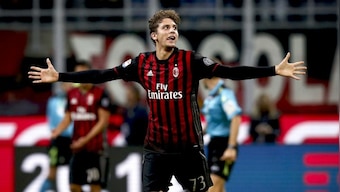 Serie A: Sassuolo's Manuel Locatelli arrives in Turin ahead of Juventus move, undergoes medical