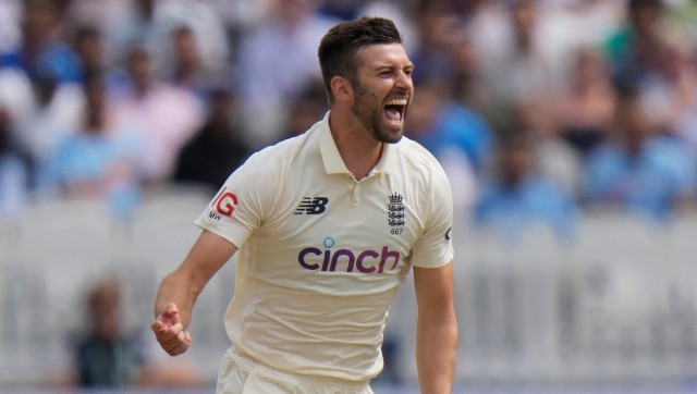 England 'missed the trick' by not using reverse swing at the Oval, admits Mark Wood England 'missed the trick' by not using reverse swing at the Oval, admits Mark Wood