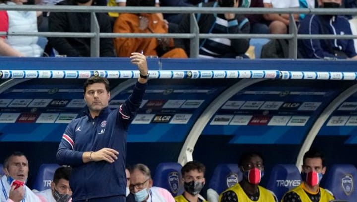 Pressure on Mauricio Pochettino to deliver with PSG 'galacticos' after Lionel Messi arrival