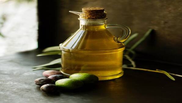 Make healthy cooking possible with these top olive oils.