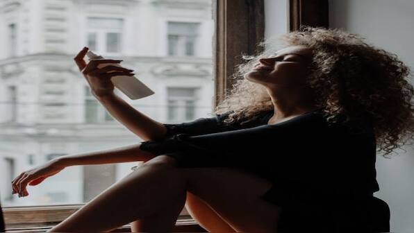 Top deodorant sprays for women that smell fantastic all day long