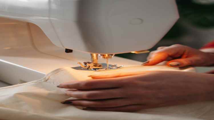 Sewing machines to create stylish fashion anytime. Sewing machines to create stylish fashion anytime.
