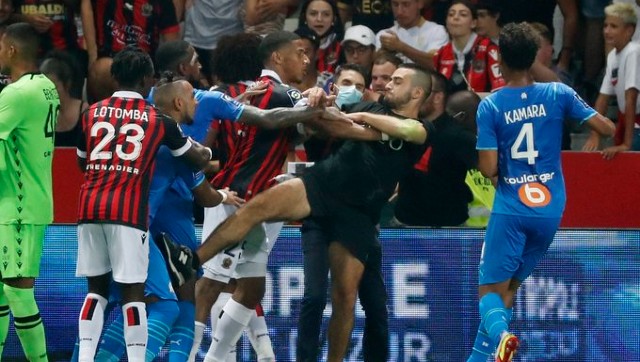 Ligue 1: Nice-Marseille match abondoned after fan violence disrupts proceedings Ligue 1: Nice-Marseille match abondoned after fan violence disrupts proceedings
