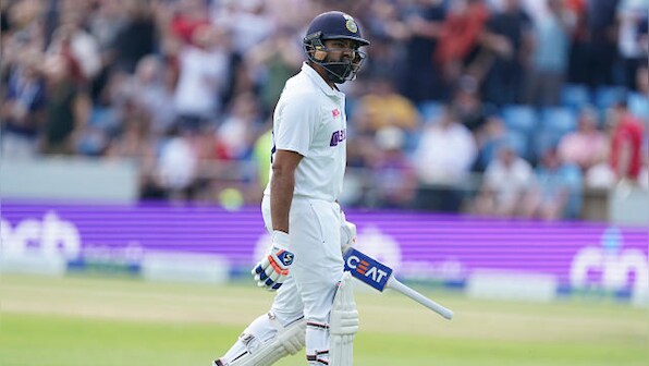 India vs England: 'Should've bowled first', Twitterati react to India's 78 all out on Day 1 of third Test