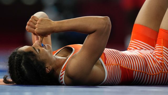 Wrestling Federation of India temporarily bans Vinesh Phogat for indiscipline at Tokyo Olympics 2020 Wrestling Federation of India temporarily bans Vinesh Phogat for indiscipline at Tokyo Olympics 2020