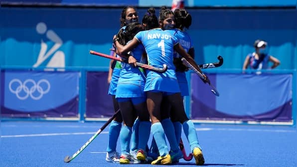 Shivraj Singh Chouhan felicitates India women's hockey team, announces construction of world-class stadium