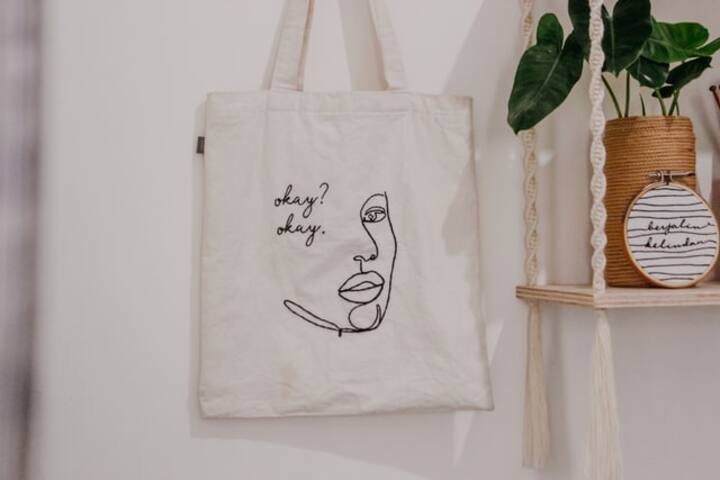 Tote bags for women