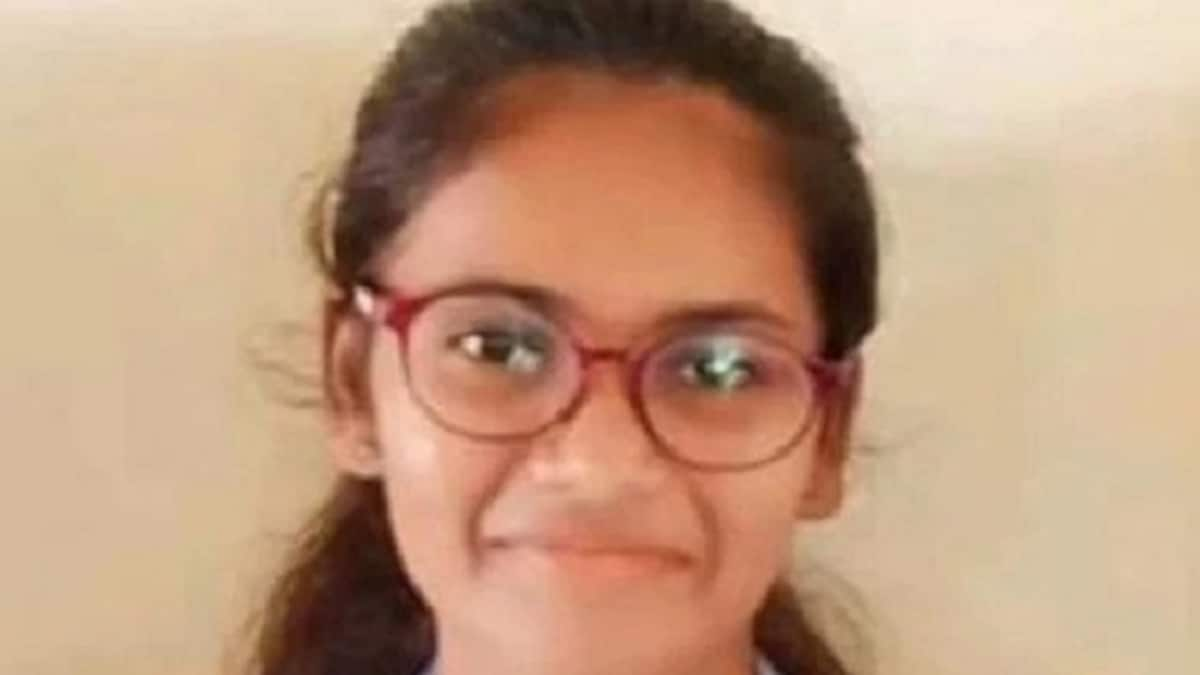 Bundelkhand girl, first in family to clear intermediate, scores 100% in CBSE Class 12