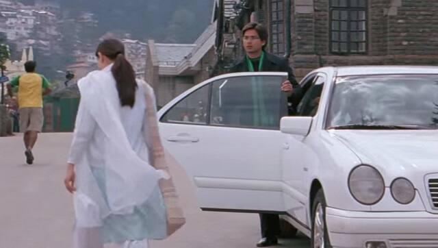 Kareena Kapoor Khan and Shahid Kapoor in Jab We Met