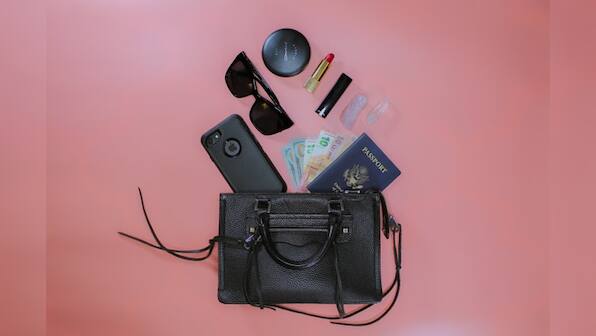 Premium holders to keep your documents safe