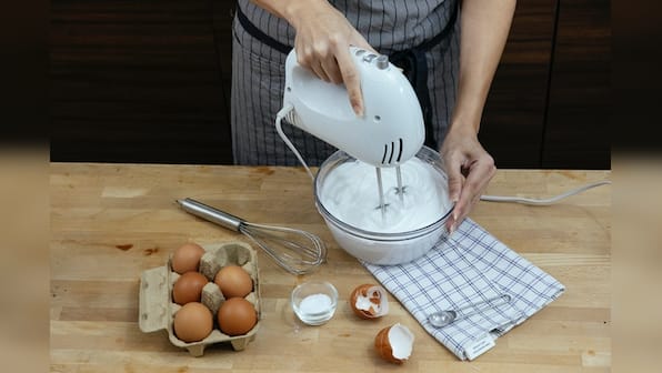 Whip up your favourite desserts with these top hand blenders