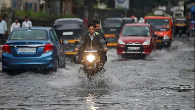 Maharashtra rains: Last leg of southwest monsoon floods state; one injured in Mumbai landslide Maharashtra rains: Last leg of southwest monsoon floods state; one injured in Mumbai landslide