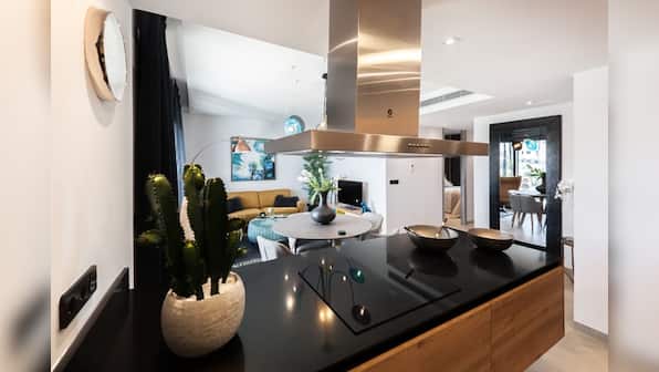 Keep air pollution out of your kitchen with these top chimneys