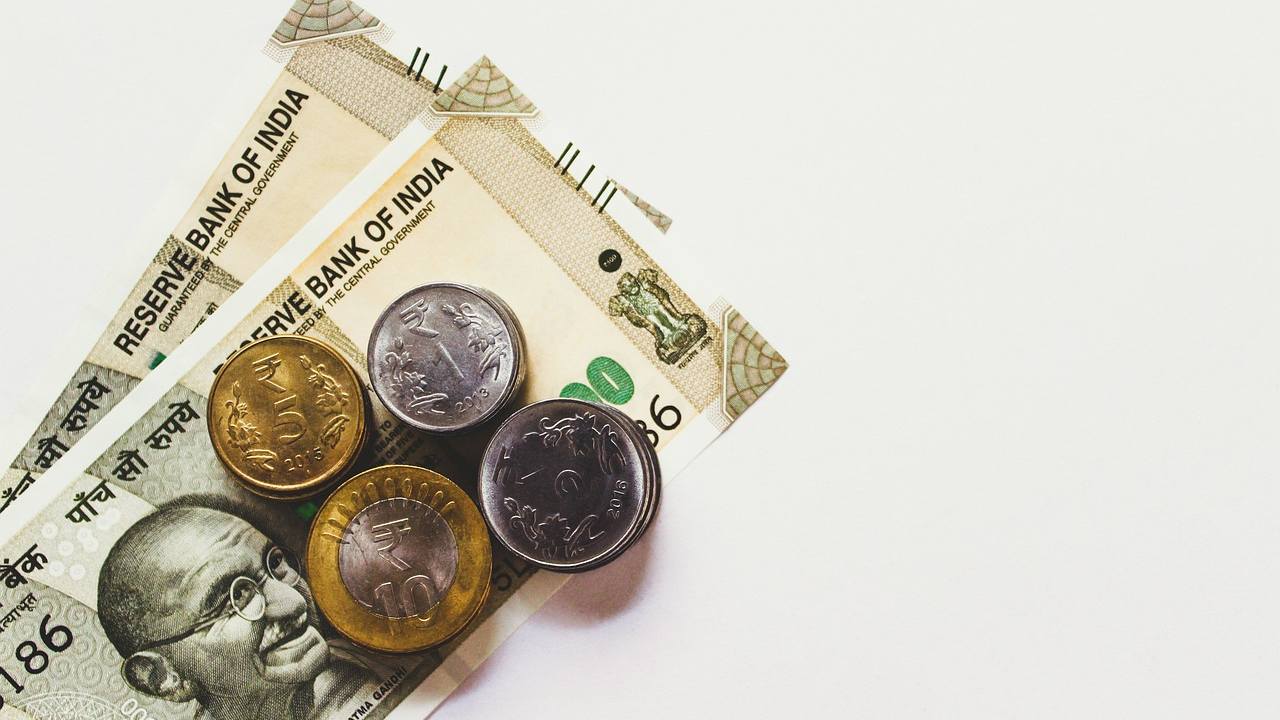 FPIs withdraws Rs 18,856 crore from Indian markets in February so far FPIs withdraws Rs 18,856 crore from Indian markets in February so far