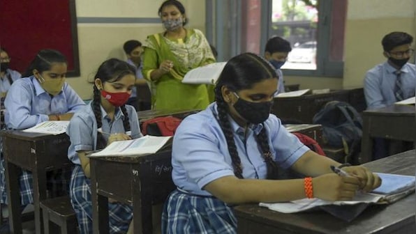 Delhi schools to close over pollution crisis till further notice; board exams, online classes to continue