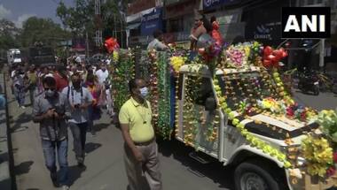 After two years, Janmashtami procession taken out in Srinagar by Kashmiri Pandits