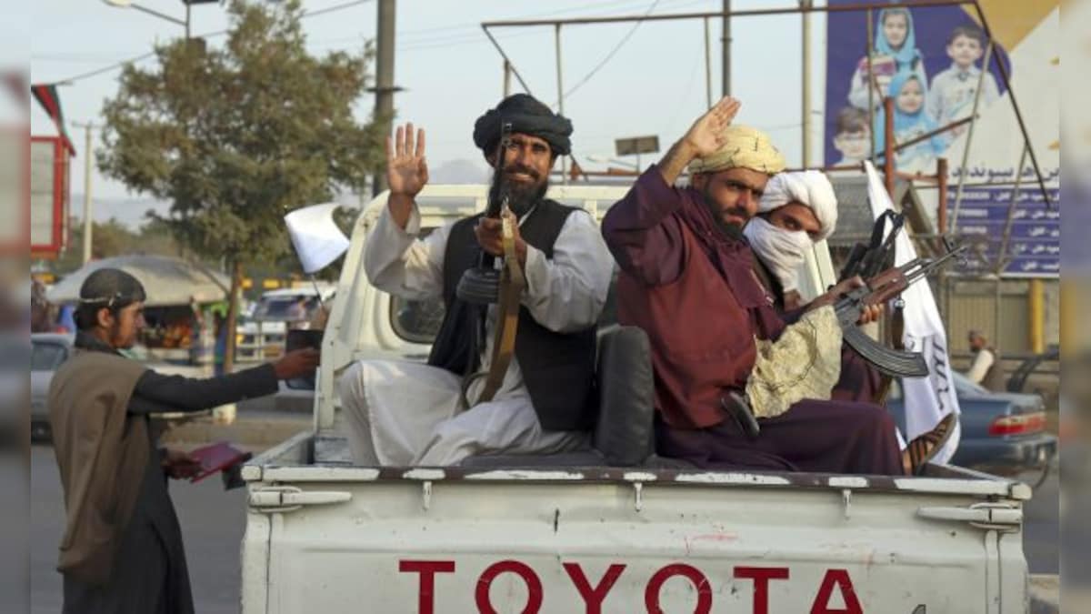 Pakistan foreign Minister Qureshi, ISI chief Hameed in Kabul for talks with Taliban