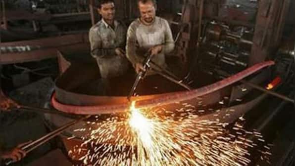 Retail inflation for industrial workers eases to 4.79 percent in August