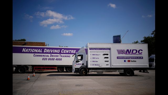 UK to grant 10,000 temporary visas for truck drivers to meet supply crisis UK to grant 10,000 temporary visas for truck drivers to meet supply crisis