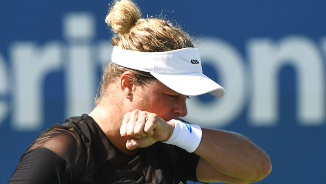 Chicago Fall Tennis Classic: Kim Clijsters crashes out in first round, loses to Taiwan's Hsieh Su-wei in three sets Chicago Fall Tennis Classic: Kim Clijsters crashes out in first round, loses to Taiwan's Hsieh Su-wei in three sets