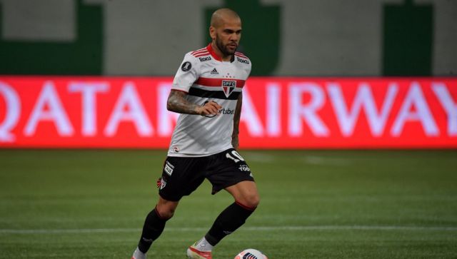 Veteran Brazil defender Dani Alves and Sao Paulo split over unpaid wages Veteran Brazil defender Dani Alves and Sao Paulo split over unpaid wages