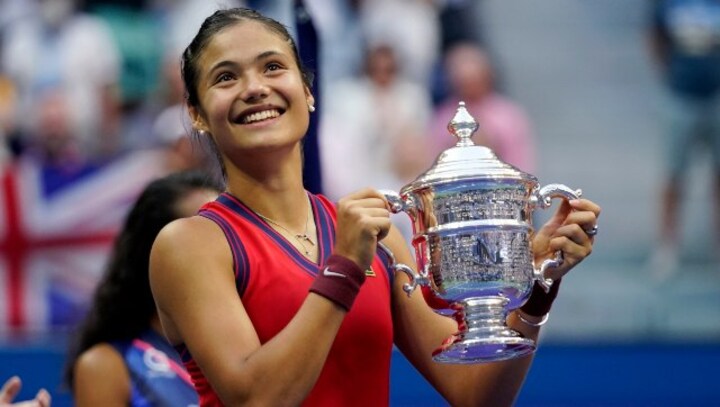 US Open 2021: Great Britain's Emma Raducanu beats Leylah Fernandez in straight sets to win maiden Grand Slam