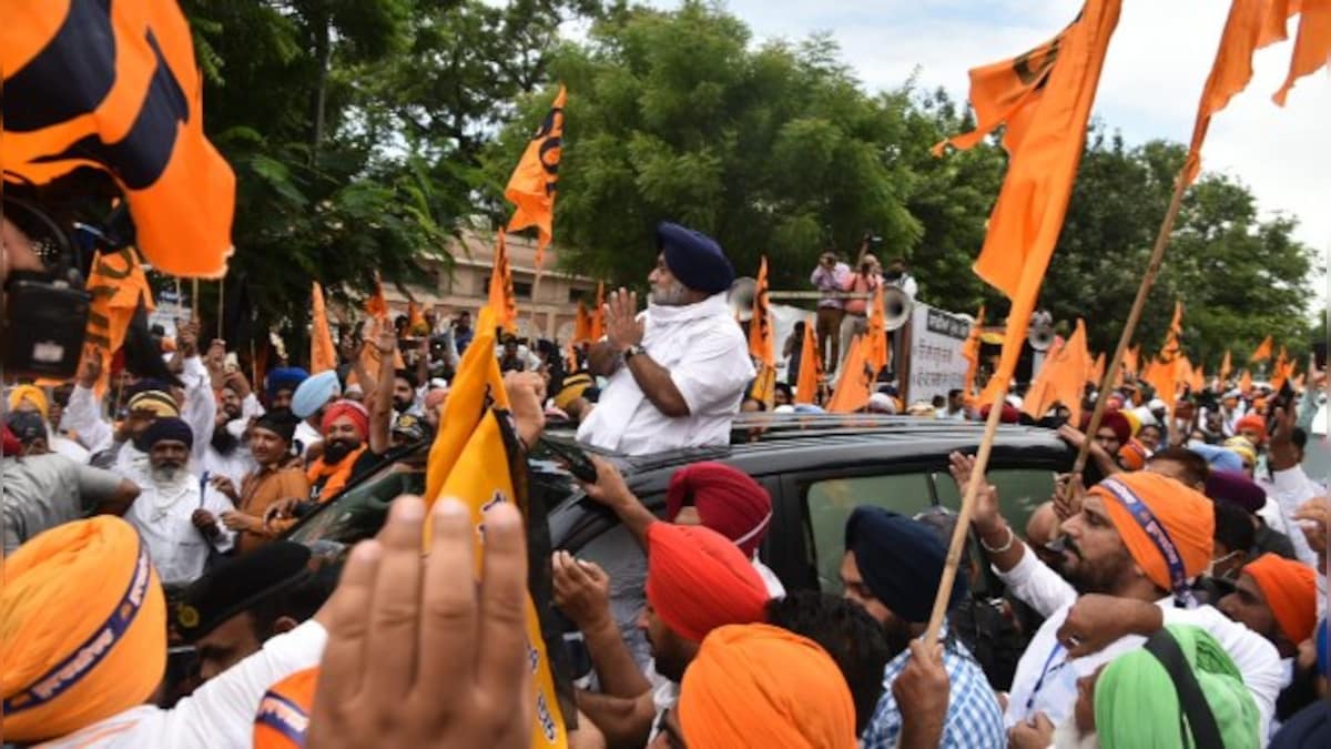 Farmers' protest: Traffic diversions in parts of Delhi, two metro stations near Tikri border shut