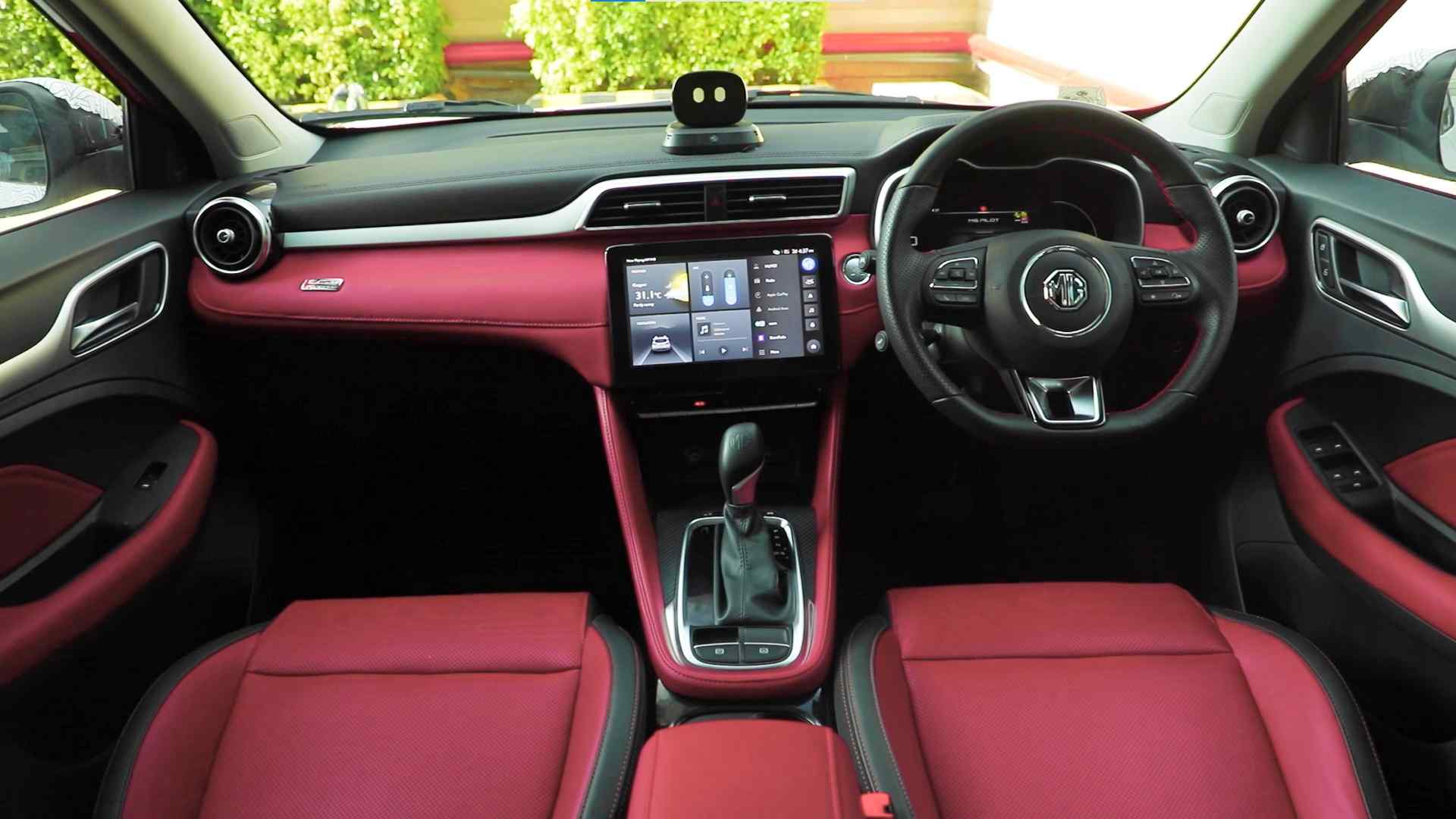 Black-and-maroon scheme will be an acquired taste; high-quality materials used on the dash. Image: MG