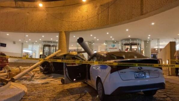 One dead after major earthquake of 7.1-magnitude jolts Mexico; buildings sway in capital city