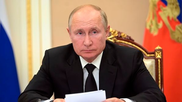 Russian president Vladimir Putin tests experimental COVID-19 nasal vaccine
