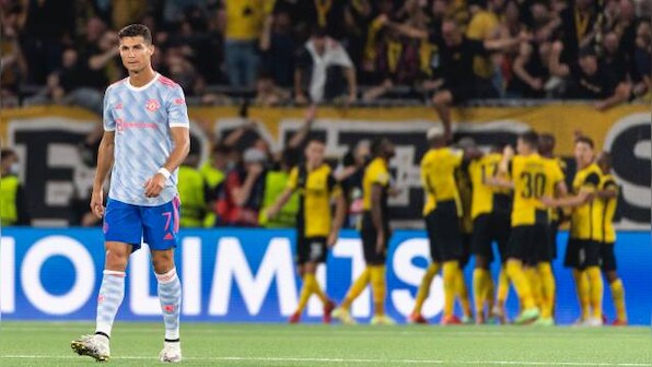 Champions League: Barcelona, Manchester United under pressure; Chelsea visit Juventus