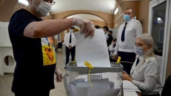 Russians vote in parliamentary polls after historic crackdown