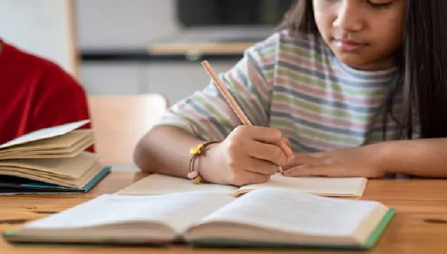 Centre must respect educationists on West Bengal's panel for NEP draft, says education minister Centre must respect educationists on West Bengal's panel for NEP draft, says education minister