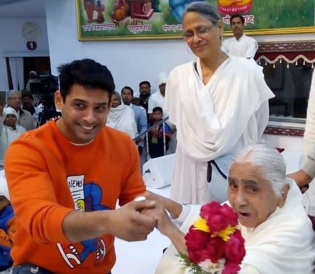 Siddharth Shukla had close ties with the Brahma Kumaris group and even gave speeches at events organised by them. Brahma Kumaris Facebook page
