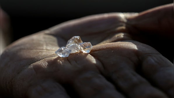 Four labourers unearth 8.22 carat diamond worth around Rs 40 lakh in a mine in MP's Panna