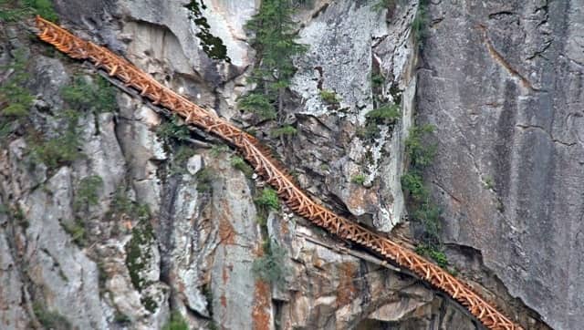 Gartang Gali is situated at a distance of 90 km from Uttarkashi. Gartang Gali bridge was built in 150 years ago, which was closed since 1962.