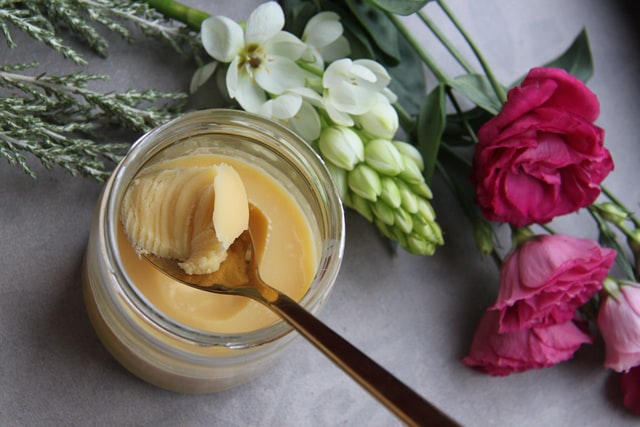 Say yes to good ghee with these top choices! Say yes to good ghee with these top choices!