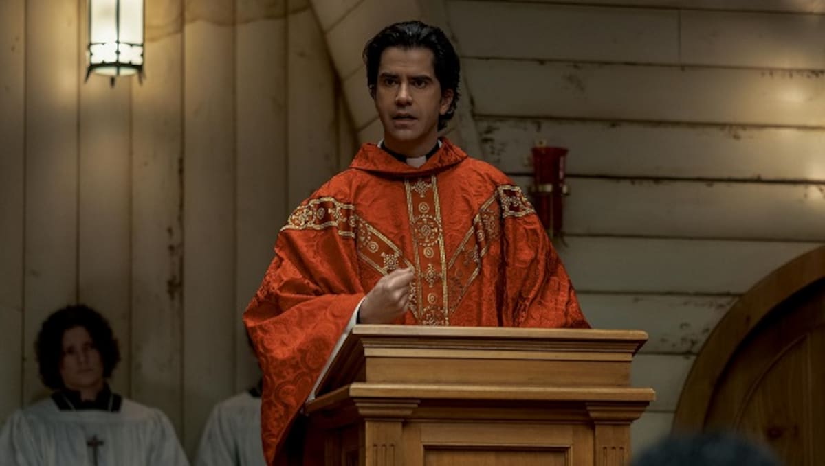 Midnight Mass review: A theological tingler more brooding than  blood-curdling-Entertainment News , Firstpost