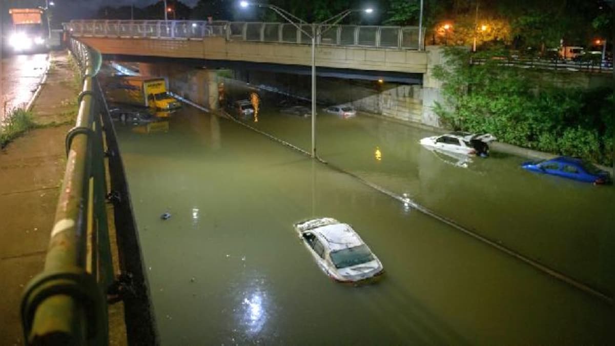 Coastal states in Mumbai, Kolkata & four other Indian cities will be underwater by 2030 finds report