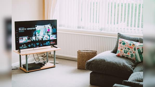 32 inch TV models for smaller rooms