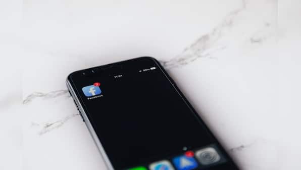 Classy phones below Rs 25K