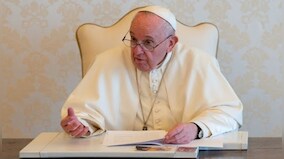 Pope Francis says 'couples who choose to have pets instead of children are selfish', draws flak