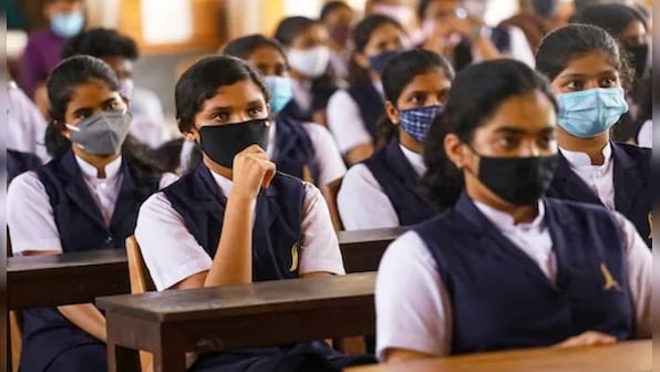 SC dismisses CBSE, CISCE students' plea seeking hybrid mode option for Term 1 exams