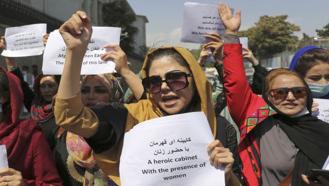 Taliban Fighters Use Tear Gas Batons To Crush Women S Protest In Kabul