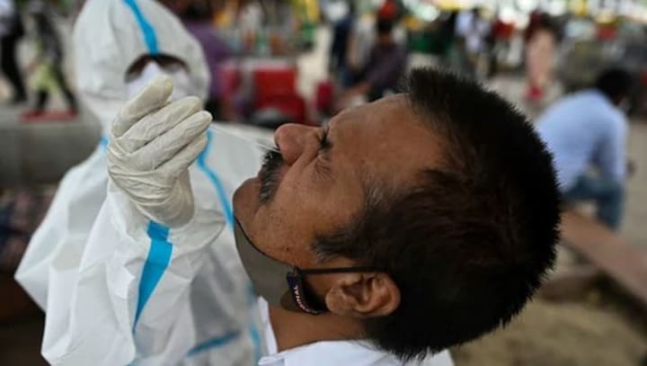 India reports more than 1.5 lakh COVID-19 cases in 24 hours, Omicron tally at 3,623