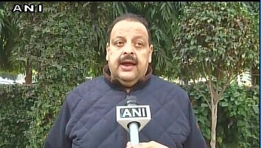 NC suffers major jolt in Jammu as prominent leaders Devender Rana, Surjit Singh Slathia resign
