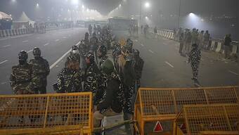 Days after Singhu border lynching, man assaulted at farmers' protest site; cops arrest Nihang member