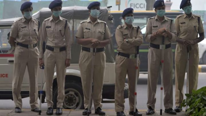 Maharashtra woman dies after being thrashed by kin of daughter's friend over WhatsApp status; three arrested